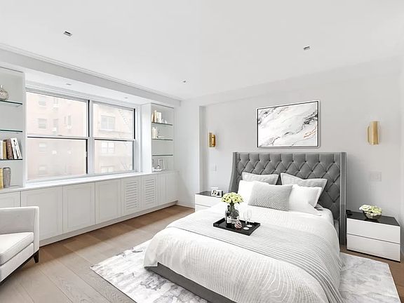 5th image of 300 E 71st St APT 4R