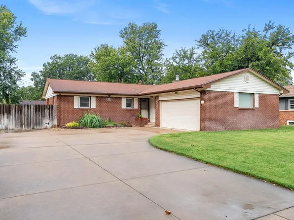 949 N Murray St, Wichita, KS 67212