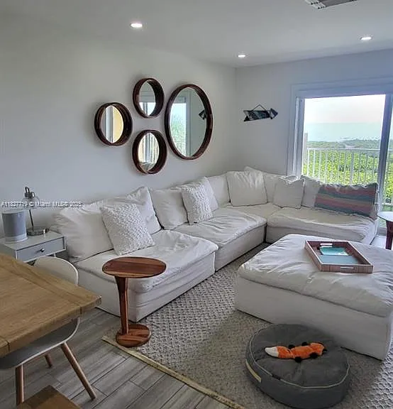 1550 S Ocean Dr #16 — Photo 2