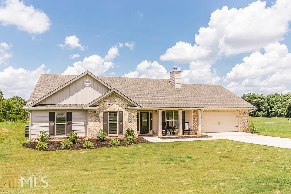 1st image of 365 Highlands Dr