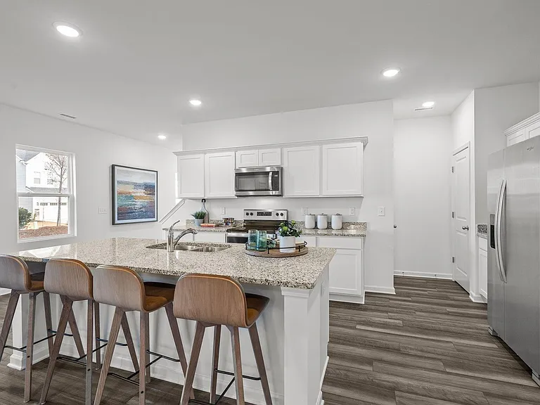 1414 Latham Garden Dr — Photo 2