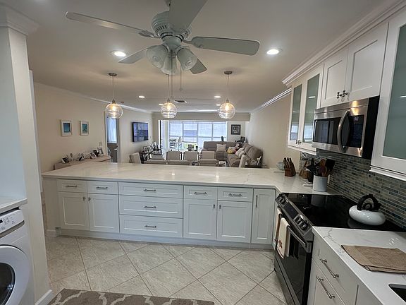 3rd image of 1860 NW 13th St APT 201