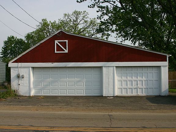 Garage has been a business location before