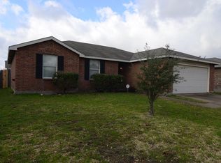 1401 Cherokee Rose Ln, Burleson, TX 76028