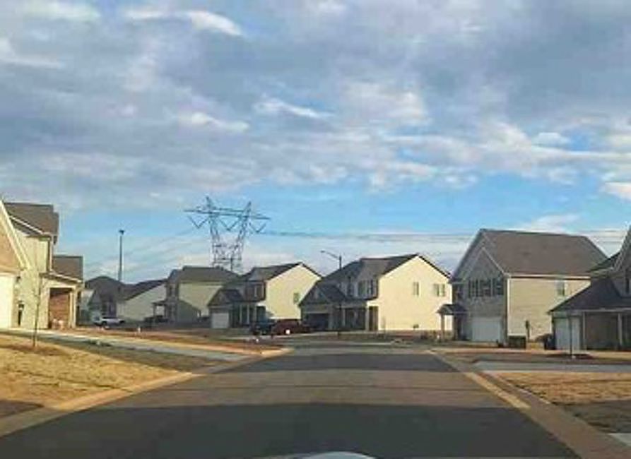 Exterior Neighborhood (street photo)