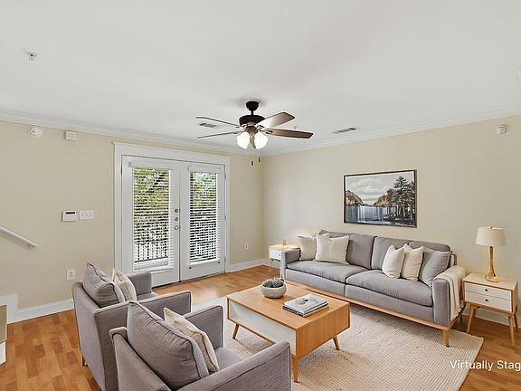 4th image of 1725 Harvey Mitchell Pkwy S APT 1431