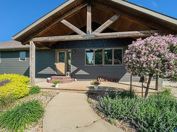 4th image of 203 E Christensen Dr