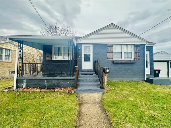 76 Erie St, Lancaster, NY 14086