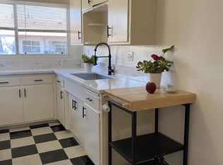 1173 N Curson Ave APT 9, West Hollywood, CA 90046
