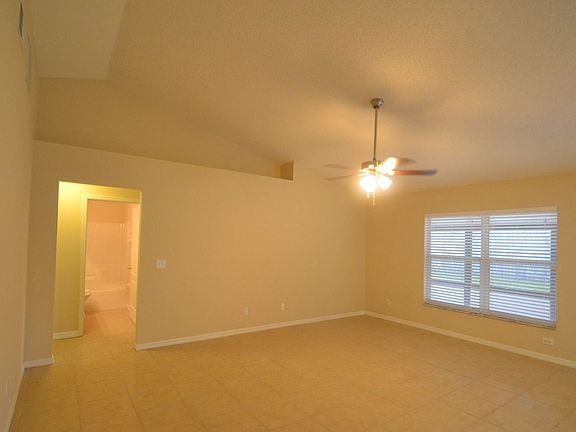 2nd image of 222 Traditions Dr