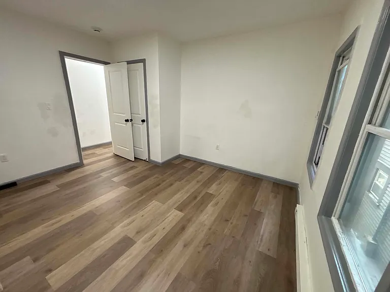 127 Prospect Ave #2L — Photo 3