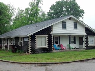 1317 Lakeview Dr, Brownstown, IN