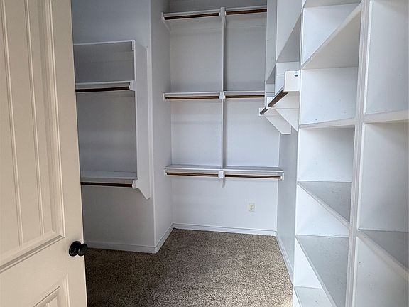 5th image of 11351 Hilltop Rd Suite 105