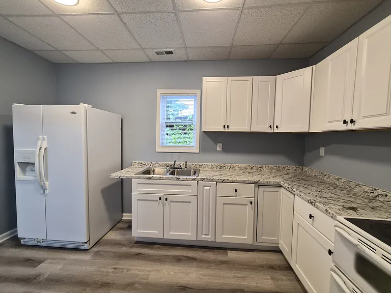 33 N Sherman Dr #33 — Photo 13