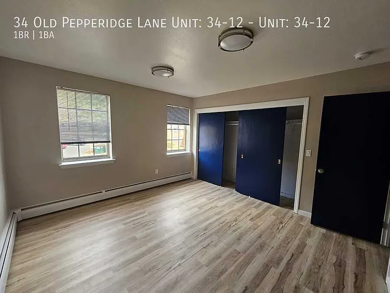 34 Old Pepperidge Ln #12 — Photo 7