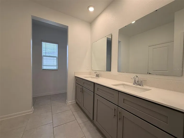 2165 Sweet Honey Ln — Photo 35