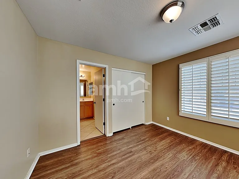 10143 W Preston Ln — Photo 15