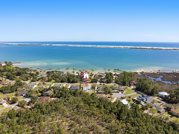 4th image of 210 Wynnehaven Beach Rd