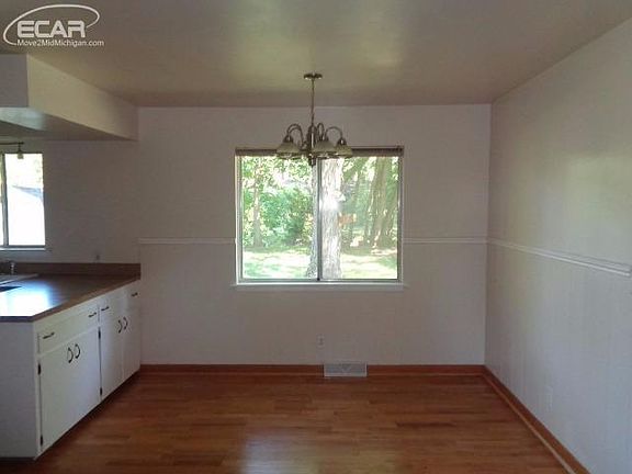 2nd image of 4384 Clement Dr