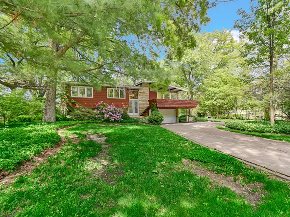 4112 Sunset Rd, Matteson, IL 60443