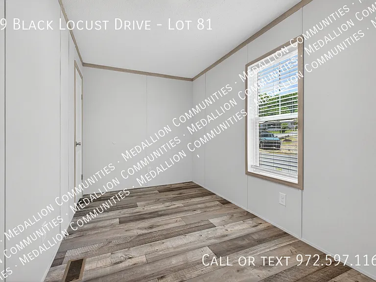 89 Black Locust Dr #81 — Photo 13