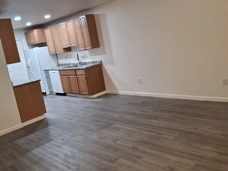 1420 Monterey Ave #1420 — Photo 11