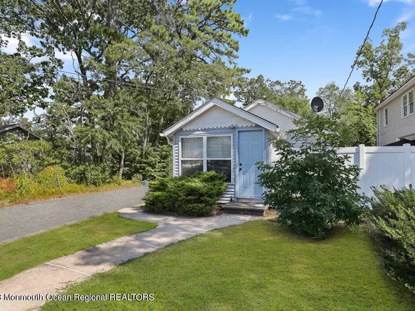 13 Homestead Drive, Brick, NJ 08723