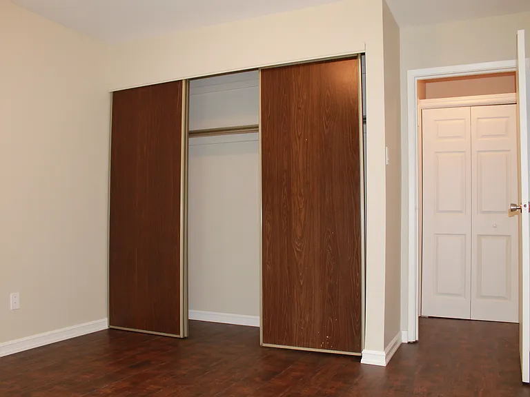 66 Saint Clare Ave — Photo 6