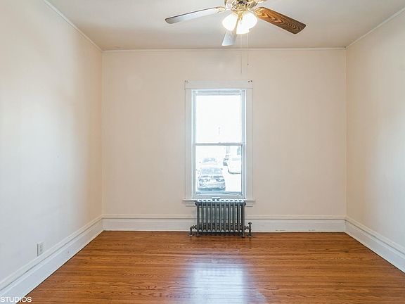 5th image of 426 Hannah Ave #1