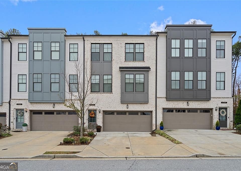 1st image of 6176 Eves Way