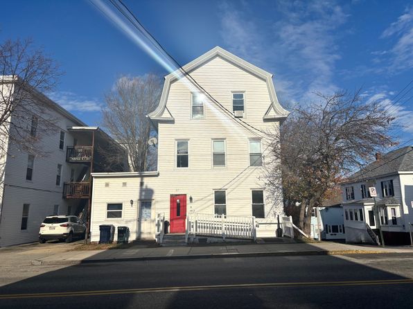 87 Pool St #102, Biddeford, ME 04005