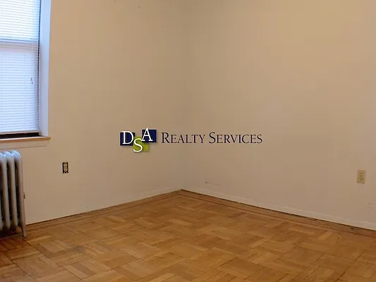 Rented by DSA Realty | media 10
