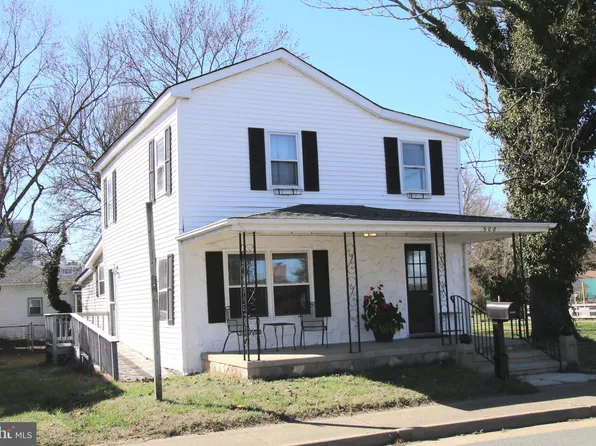 308 Washington Ave, Colonial Beach, VA 22443