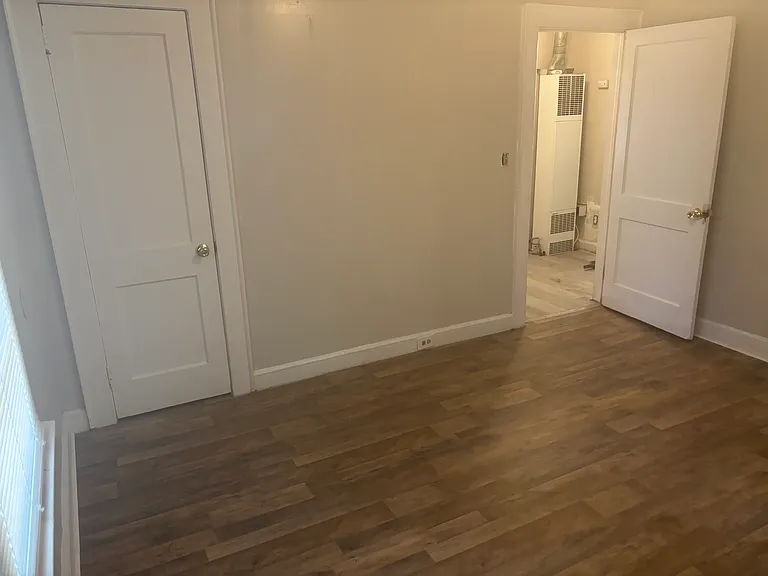 713 Congress St — Photo 5