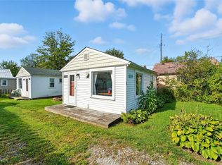 5732 Lake Rd E, Geneva, OH 44041