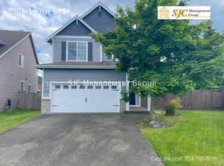 2304 190th St E, Tacoma, WA 98445