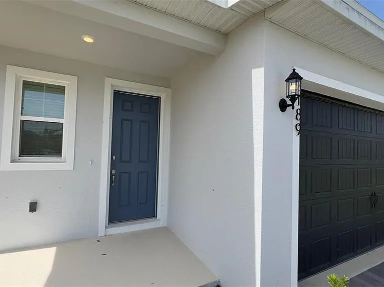 2189 Sunshine Peak Dr — Photo 2