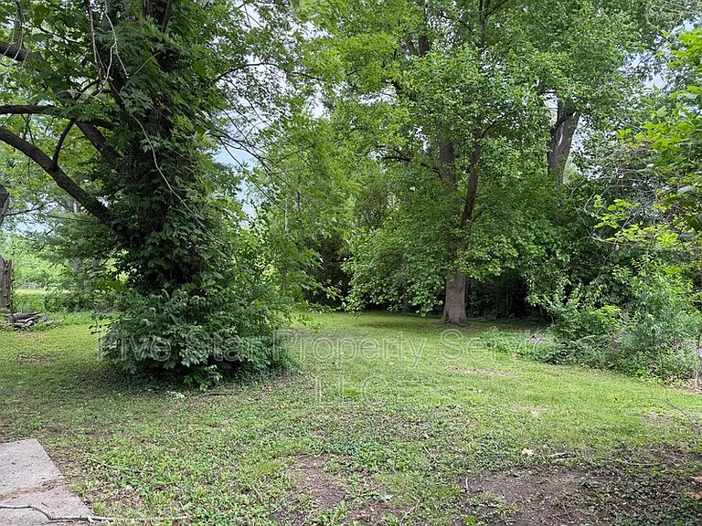 12 Douglas Ct — Photo 25