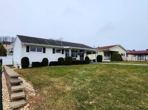 1420 Logan Ave, Altoona, PA 16602