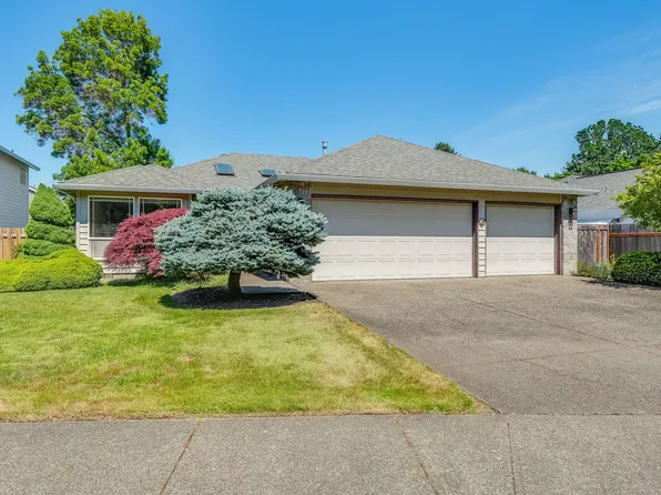 28519 SW Wagner St, Wilsonville, OR 97070