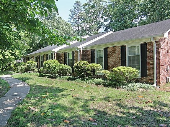 2nd image of 4610 Brookhaven Dr