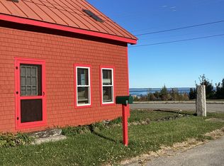 3 Trinity St, Rockland, ME 04841