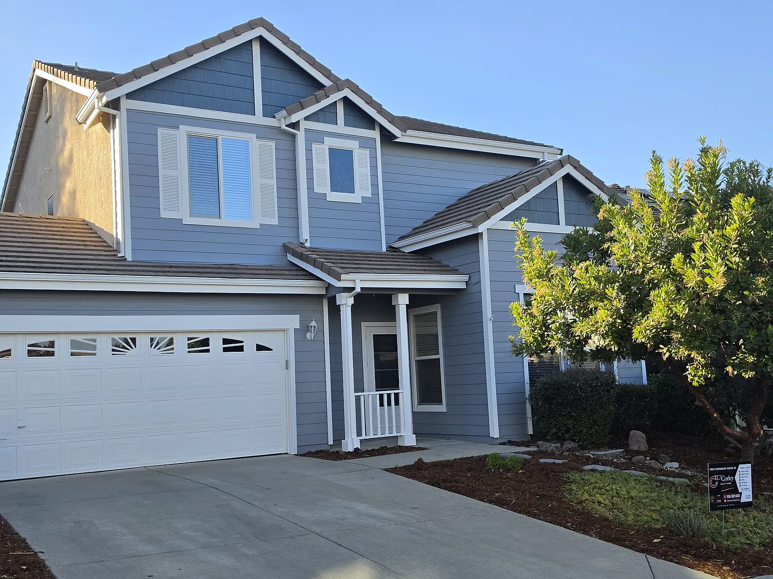 4 bed, 2.5 bath, 2021 sqft, $3,390 — Photo 1