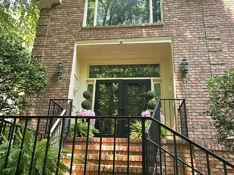 106 Birkhaven Dr — Photo 89