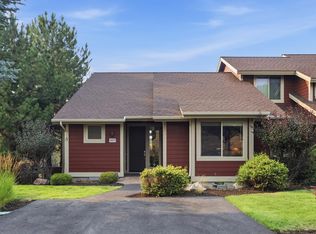 10614 Village Loop, Redmond, OR 97756