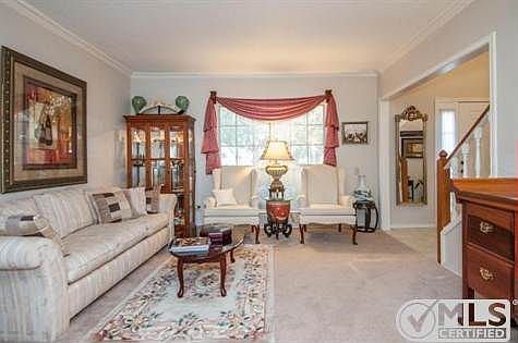 4th image of 4382 Cantrell St