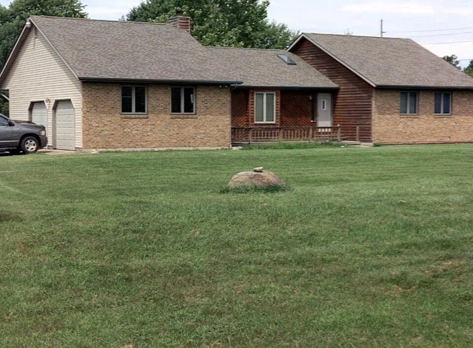 1st image of 2181 Holt Rd