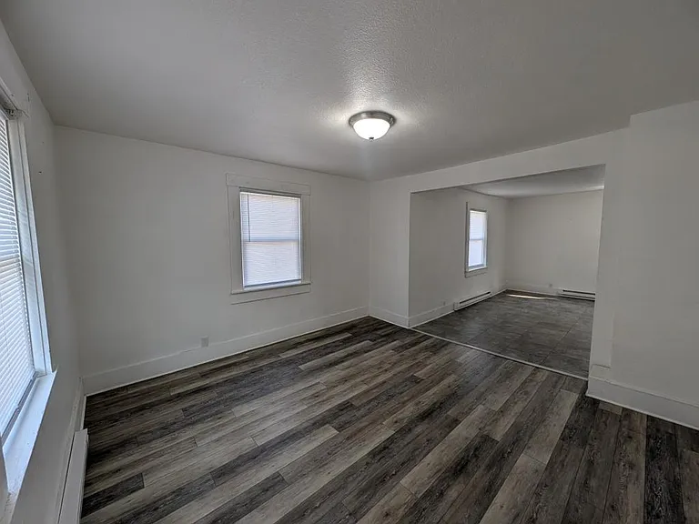 501 N Main St — Photo 6
