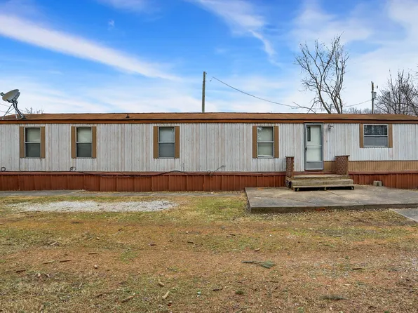 120 N Manifold St, Ingalls, IN 46048