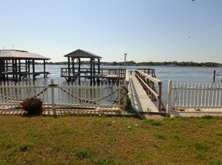 9730 Heckscher Dr, Jacksonville, FL 32226